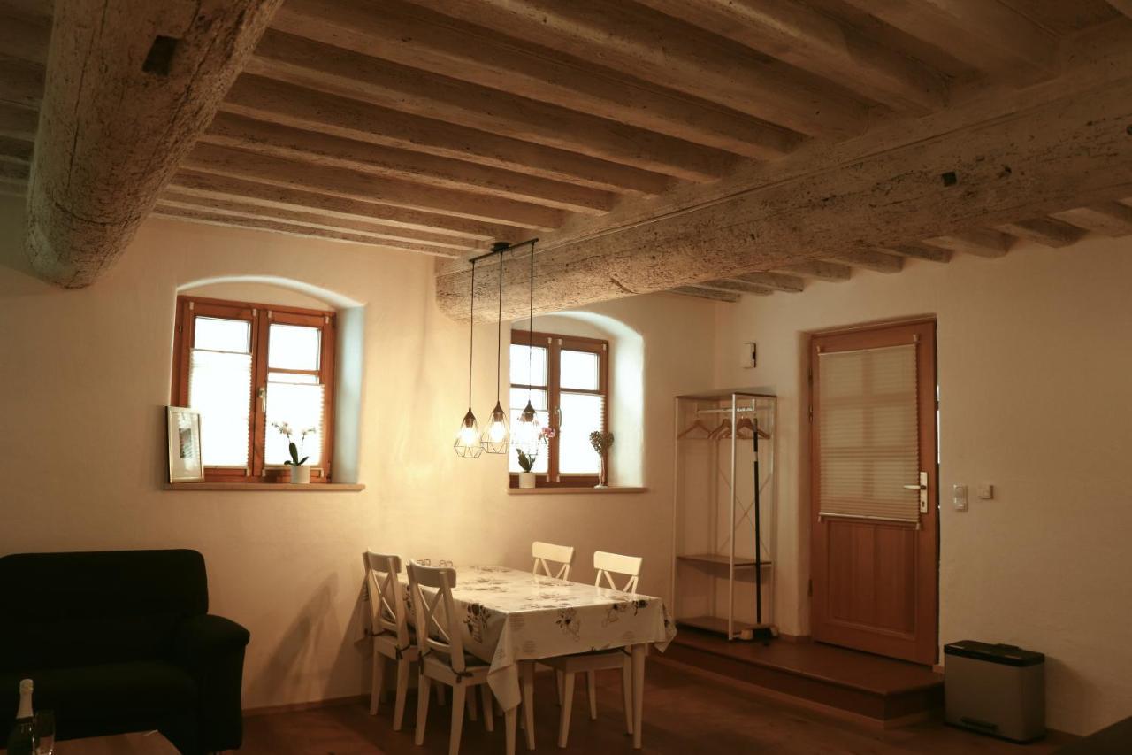 Stilvolle Wohnung Auf 50 M² Mit Parkplatz Und Wifi Kraiburg am Inn Εξωτερικό φωτογραφία